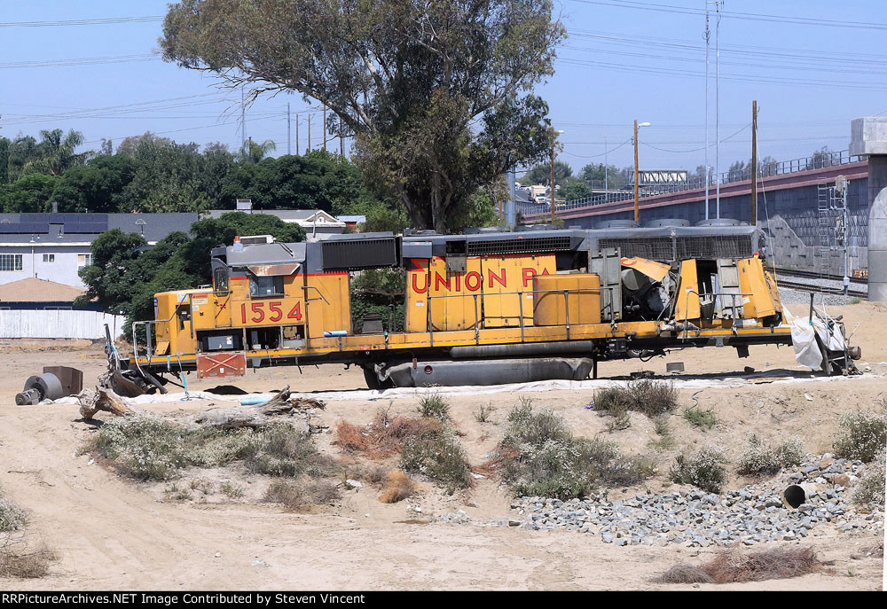 Union Pacific SD40N #1554 awaits disposition after wreck